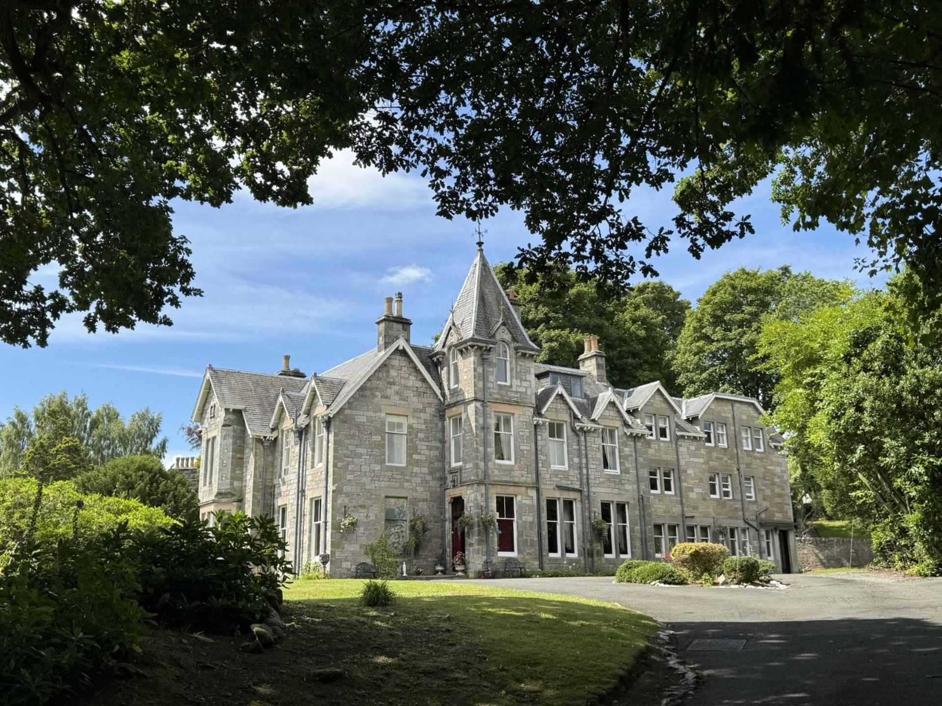 Wellwood Manor Hotel Pitlochry Exterior photo