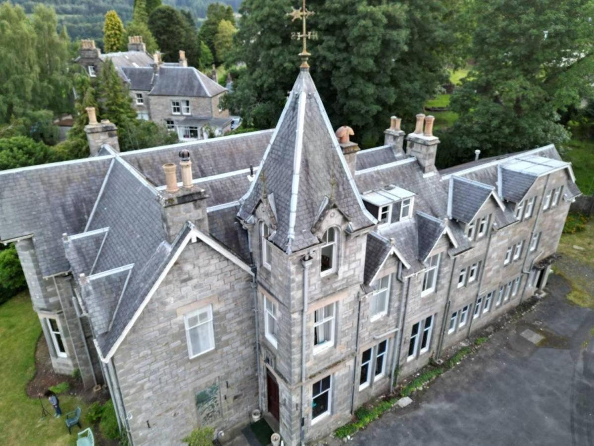 Wellwood Manor Hotel Pitlochry Exterior photo